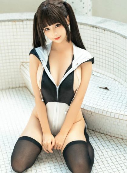 亚洲熟女色色av_4K电影完整版