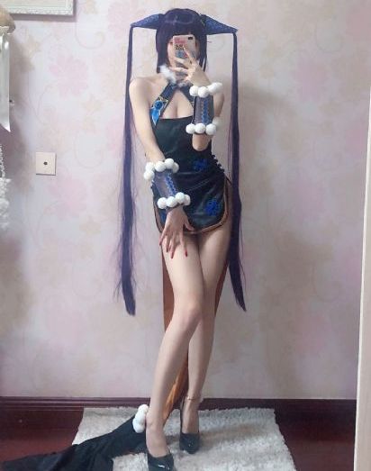 欧美情趣蕾丝吊带丝袜_BD在线观看
