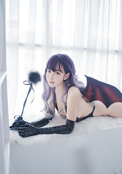 国产精品亚_成人直接看