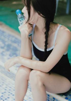 我和小雪在ktv被一群男生小说_国产剧免费全集观看