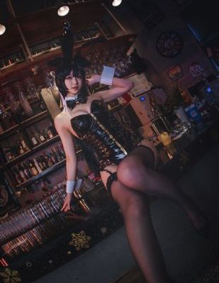 欧美明星同款皮草_BD英语全集免费观看